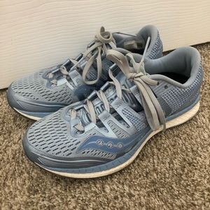 Saucony liberty running shoes
